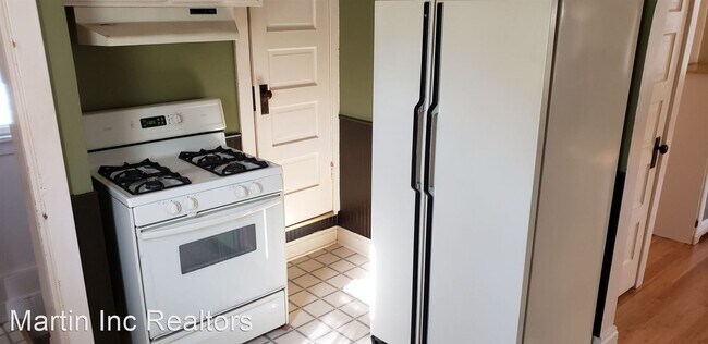 Foto del edificio - 2 br, 1 bath House - 1414 Cornwall Ave