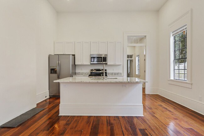 Foto del edificio - 2123 S Liberty St