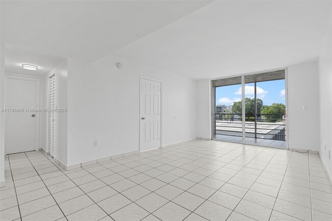Building Photo - 14170 SW 84th St