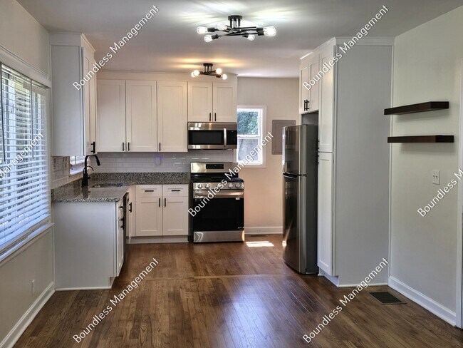 Foto del edificio - 561 Allendale Dr