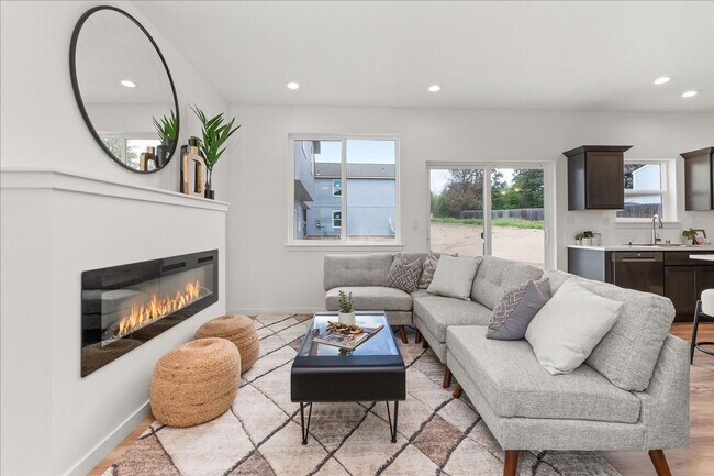 Building Photo - Brand New Duplexes for Lease in Deer Park