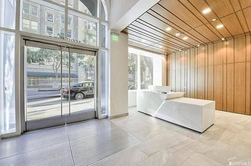 Foto del edificio - 1688 Pine St