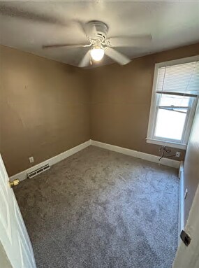 Foto del edificio - 401 S Lucas St