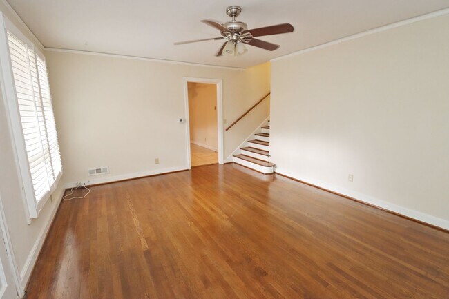 Foto del edificio - 3 bed/2bath duplex close to downtown Columbia