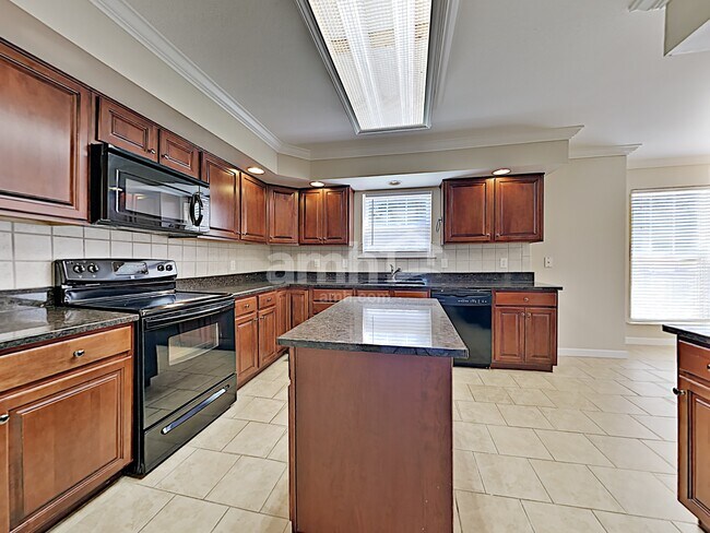Building Photo - 1356 Pershing Hill Ln