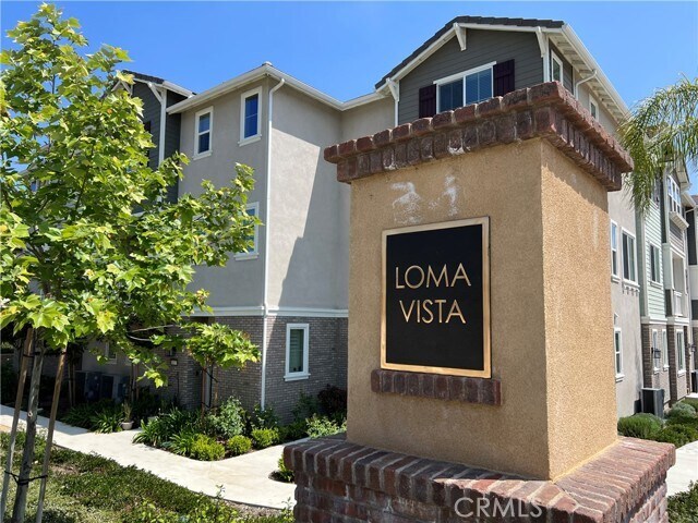 Foto del edificio - 18309 Iris Ln