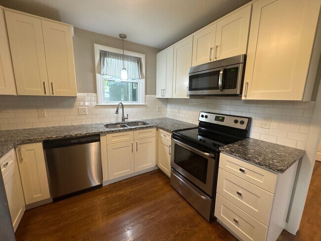 Building Photo - Discover your perfect home in one of Nashv...