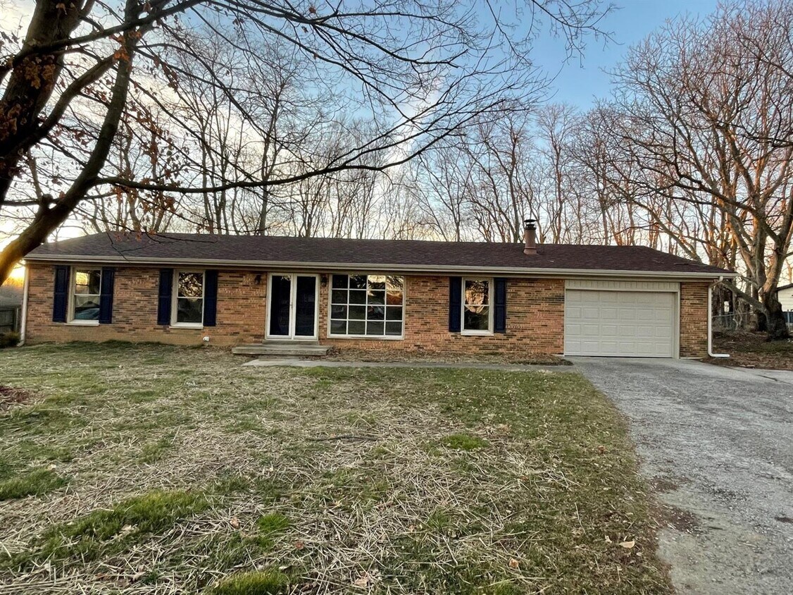 Primary Photo - 418 Verna Dr