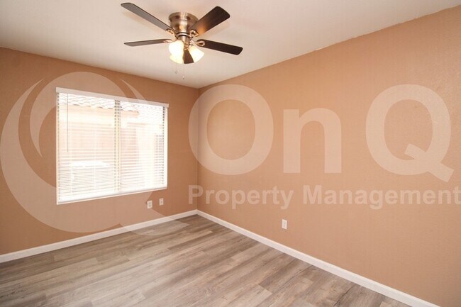 Foto del edificio - 1231 West Breckenridge Avenue