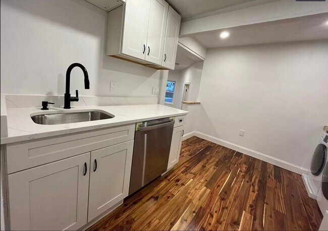 Foto del edificio - 303 Carter St