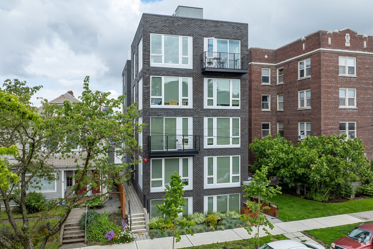Foto principal - 1821 13th Ave