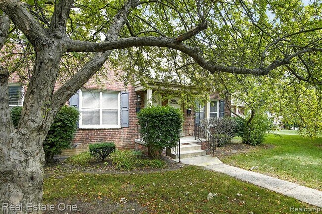 Foto del edificio - 3284 Coolidge Hwy