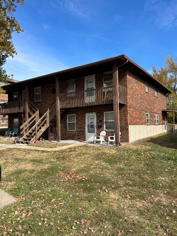 Building Photo - 13869 E 35th St Ct S