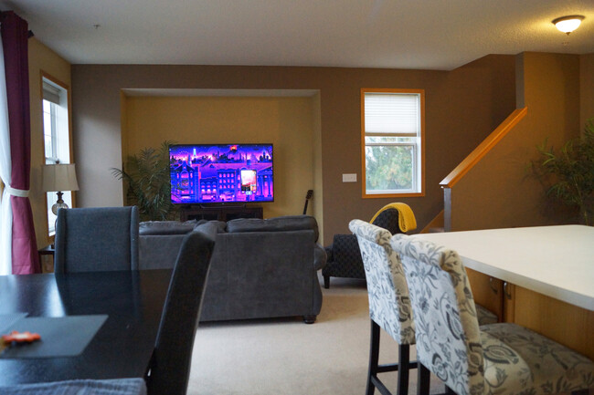 Foto del edificio - 7610 Southridge Ct