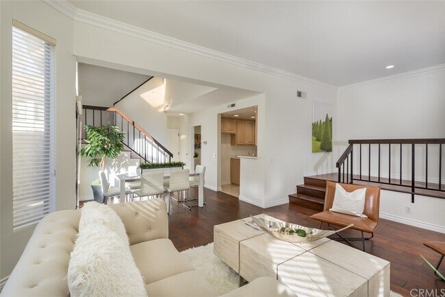 Foto del edificio - 4446 Emerald St