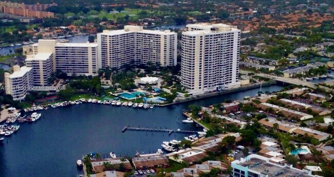 Building Photo - 500 Three Islands Boulevard