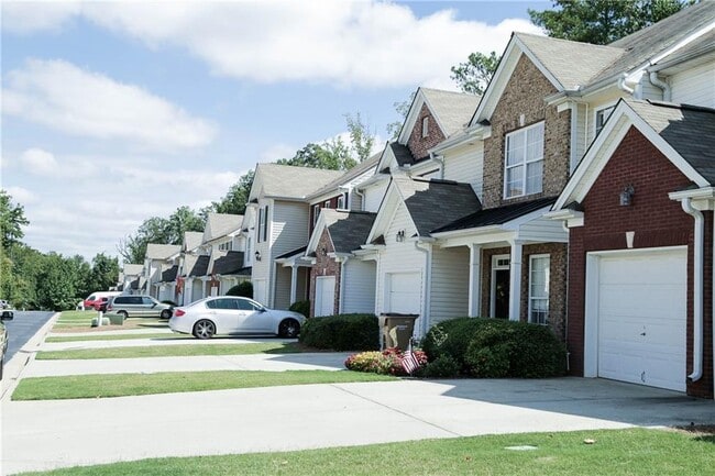 Building Photo - 3048 Kentmere Dr
