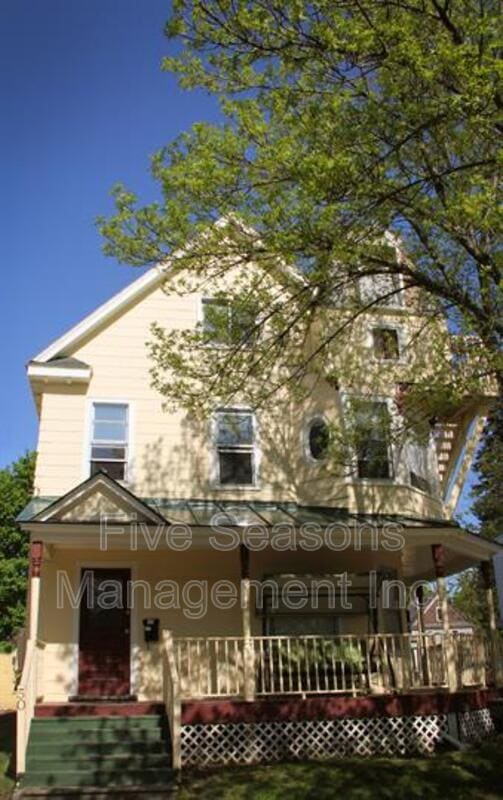 Building Photo - 48 Greene St