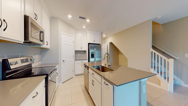 Building Photo - 5621 Tripoli Dr