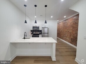Building Photo - 2933 N 12th St