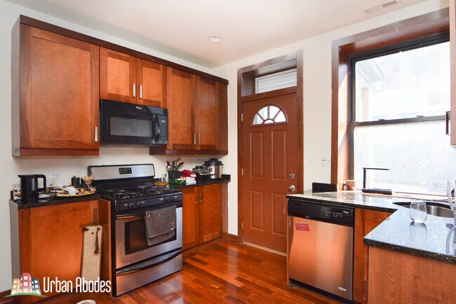 Foto del edificio - 4345 N Sawyer Ave