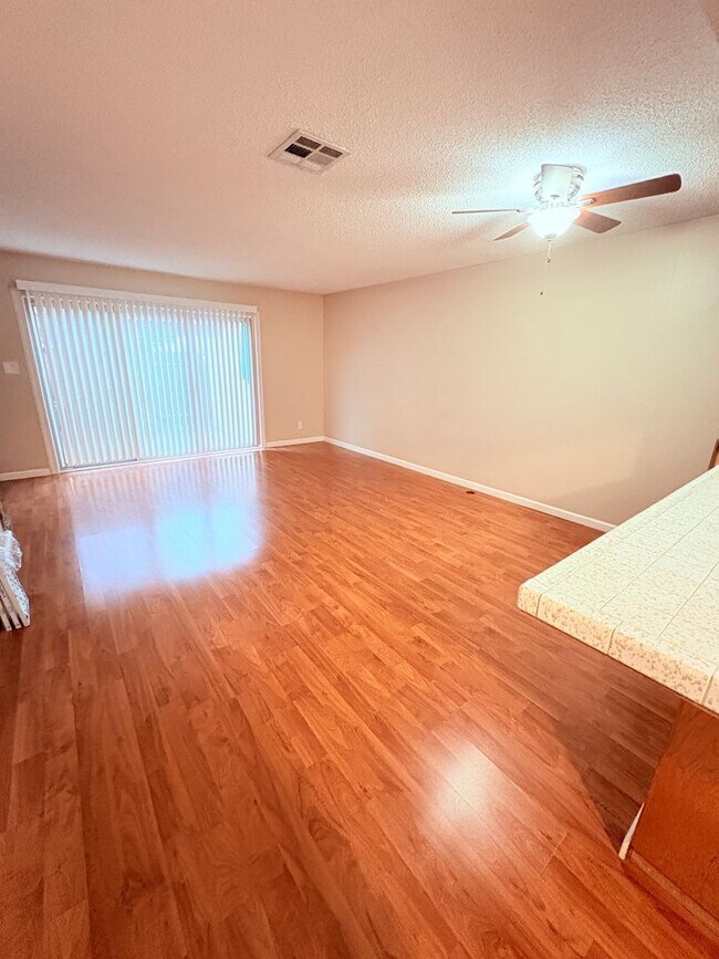 Foto del edificio - 5959 Vía Casitas