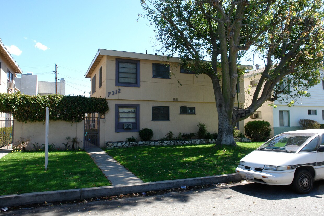Primary Photo - 7312 Vista Del Monte Ave