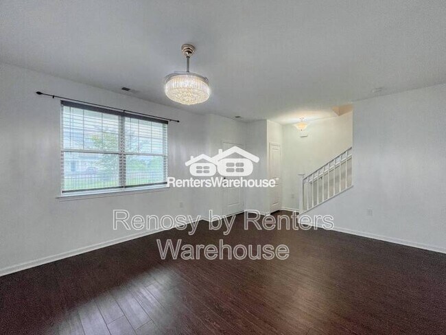 Foto del edificio - 1713 Dresdon Ln