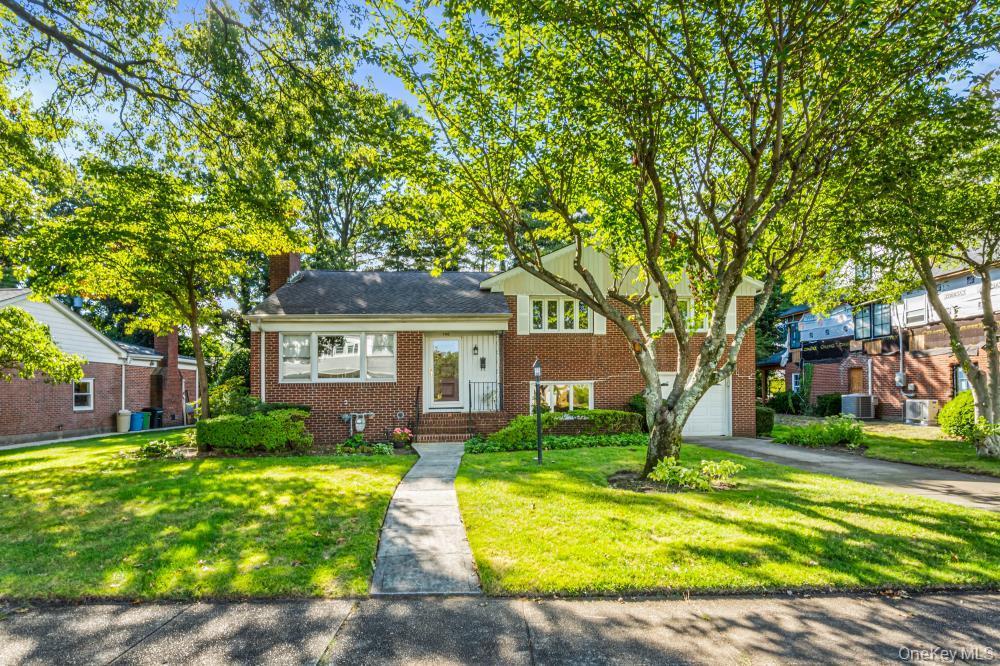 Primary Photo - 140 Hayes St