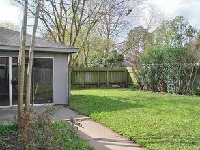 Building Photo - 310 Gentilly Dr