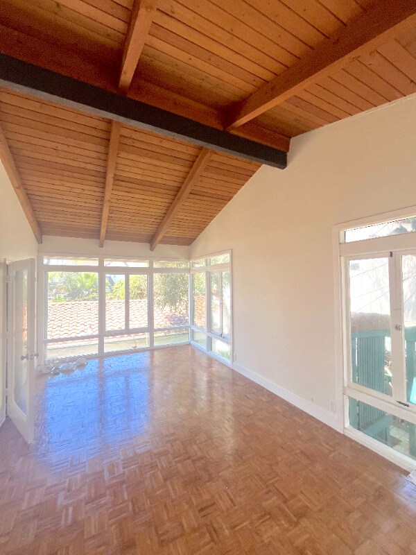 Foto del edificio - 33910 Orilla Rd