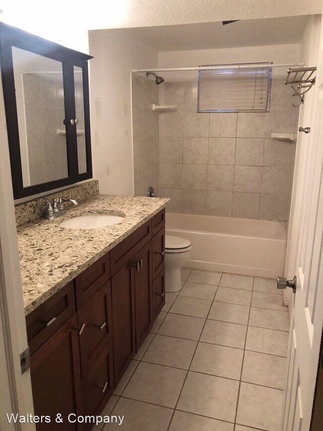 Foto del edificio - 4 br, 2 bath House - 810 S. Nome St.