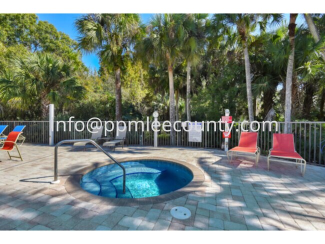 Foto del edificio - Fantastic Fully furnished 2 bedroom plus den 1 car garage condo in Casa Di Fiori.