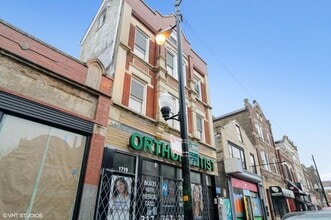 Building Photo - 1719 W 18th St