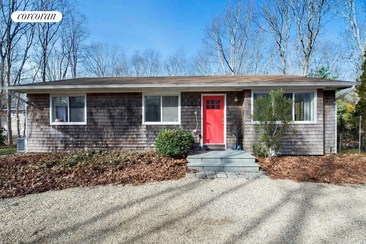 3 Cedar St, East Hampton, NY 11937 House Rental in East Hampton, NY