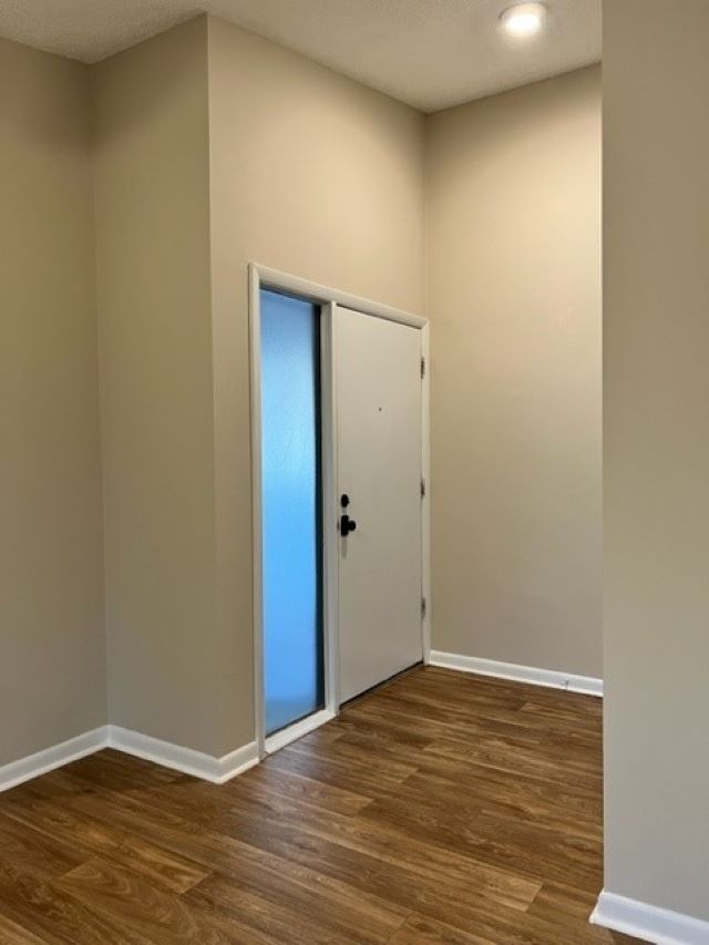 Building Photo - 8 Navarra Ct