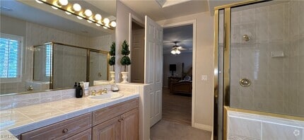 Building Photo - 9905 Fox Springs Dr