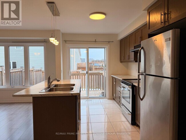 Building Photo - 103 Nearco Gate