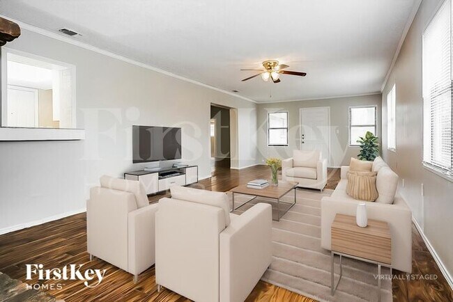 Foto del edificio - 745 Oakwood Ave