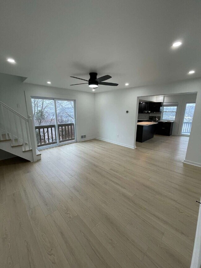 Foto del edificio - 107 Shoup St