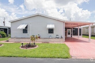 Building Photo - 3146 Longview Dr