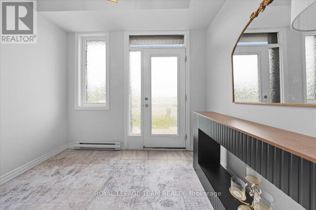 Building Photo - 209 Hibernian Walk