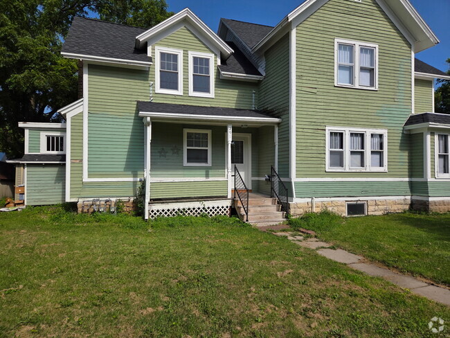 Building Photo - 297 S Marr St