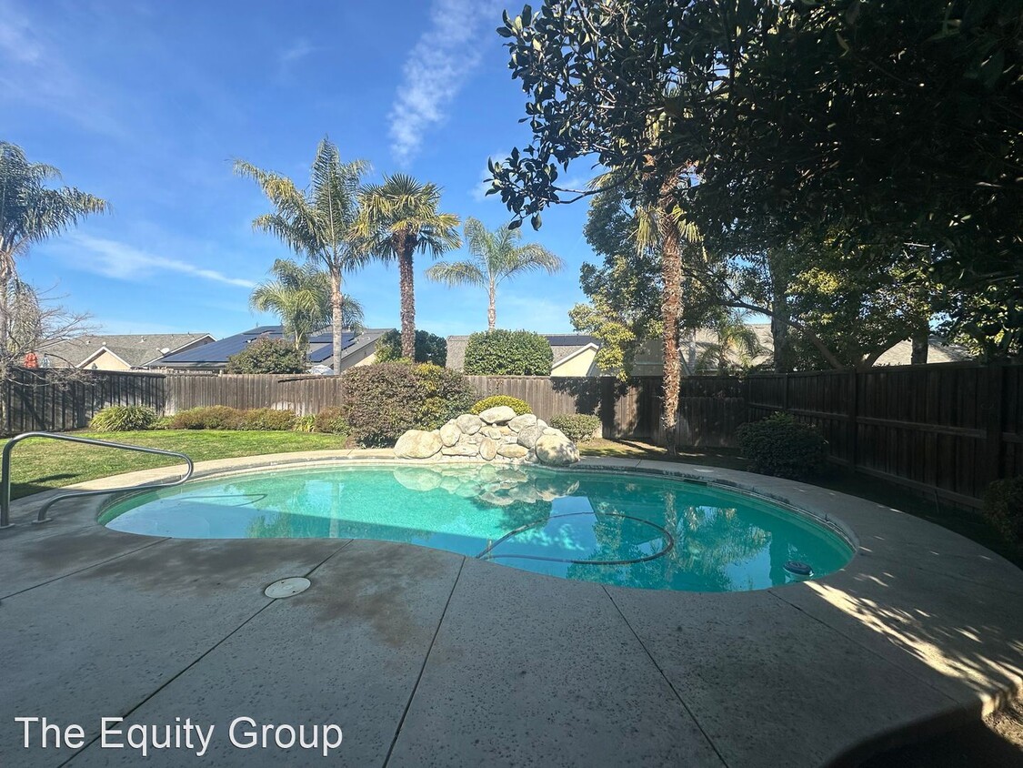 Building Photo - 4 br, 2 bath House - 5128 West Wren Ct