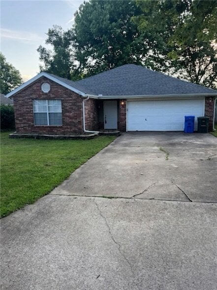 Photo - 1227 S Camellia Ln House