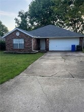 Building Photo - 1227 S Camellia Ln