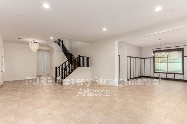 Photo - 3087 E Maplewood Ct House