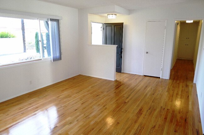 Foto del edificio - 5524 Temple City Blvd