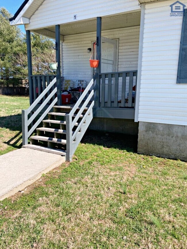 Foto del edificio - 246 Dogwood Pointe Dr