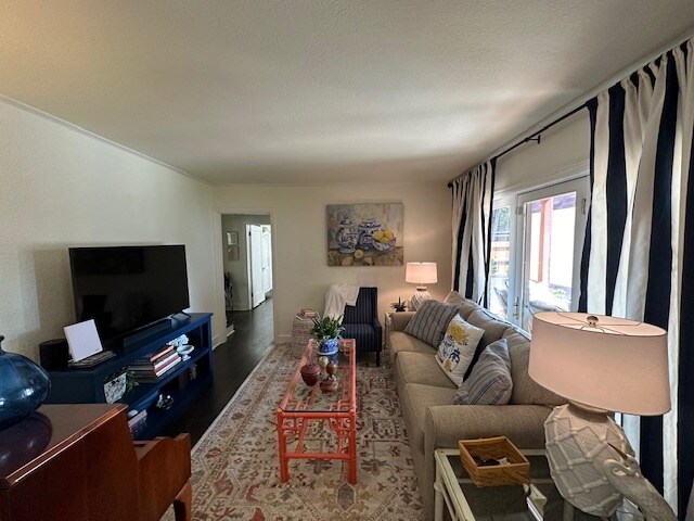Foto del edificio - 212 Edgemere Ct